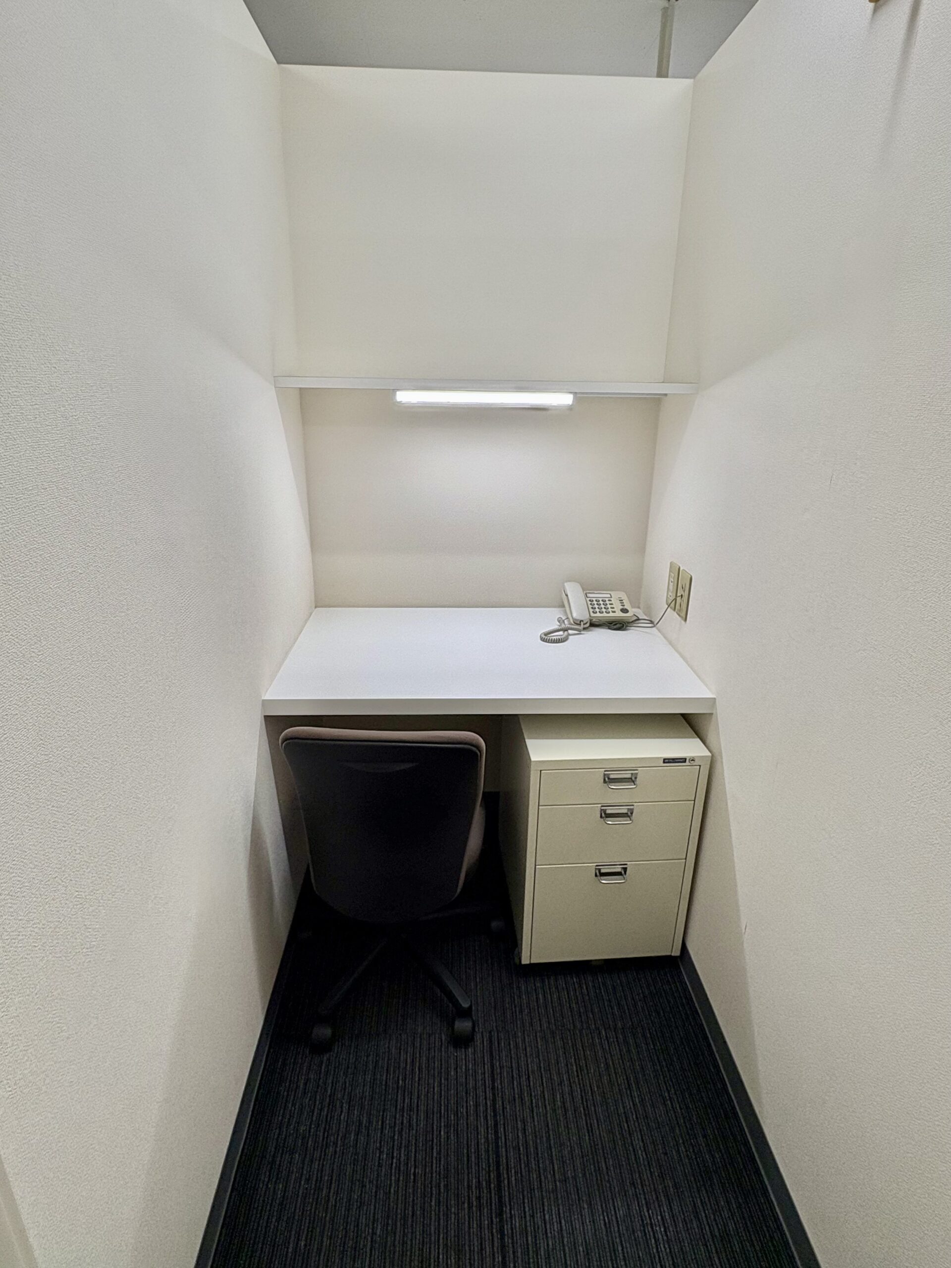 新宿ビジネスガーデン　一名様用　12月初旬より利用可